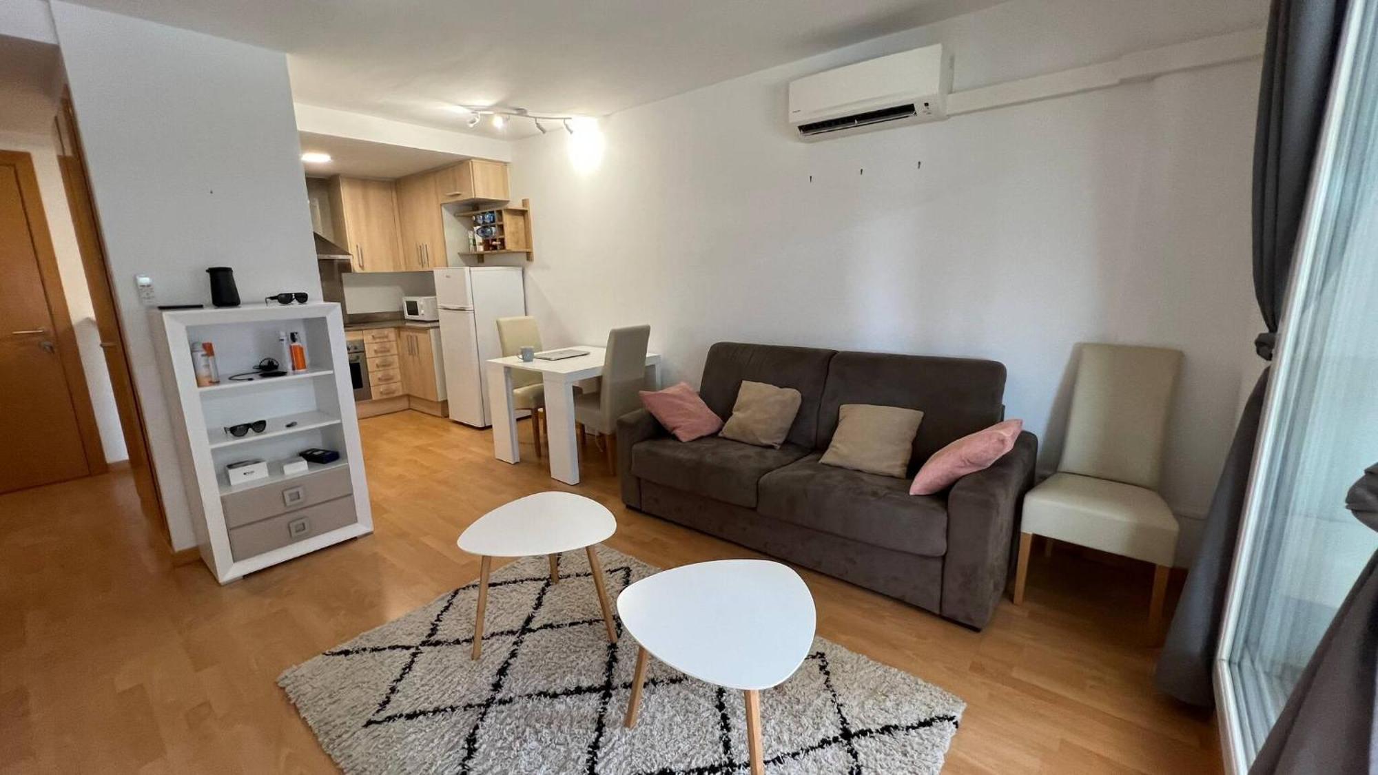 Bonito Apartamento Con Parking Y Piscina En Roses Av-53 Exterior foto