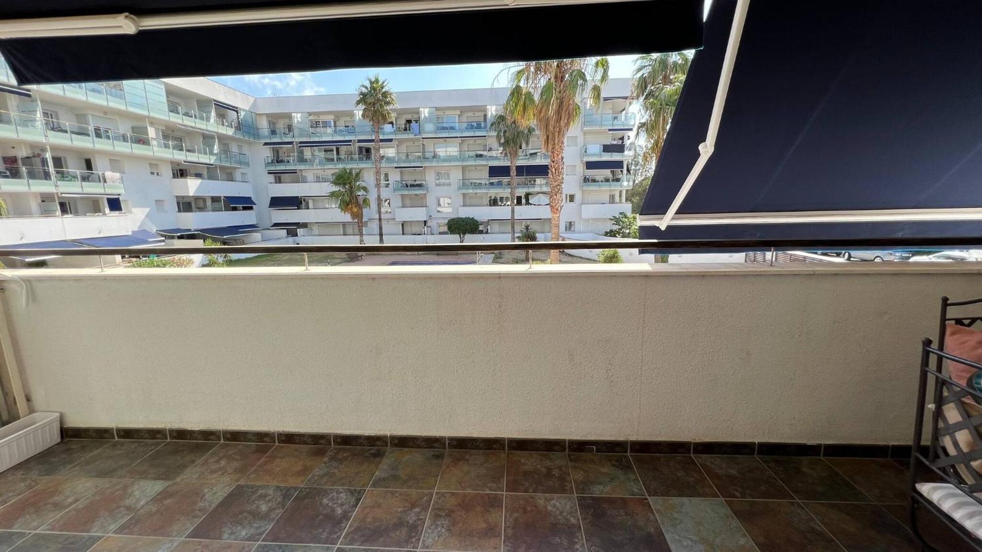 Bonito Apartamento Con Parking Y Piscina En Roses Av-53 Exterior foto